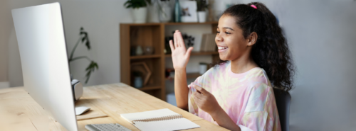 Student using an online ESL curriculum with Florentis Learning